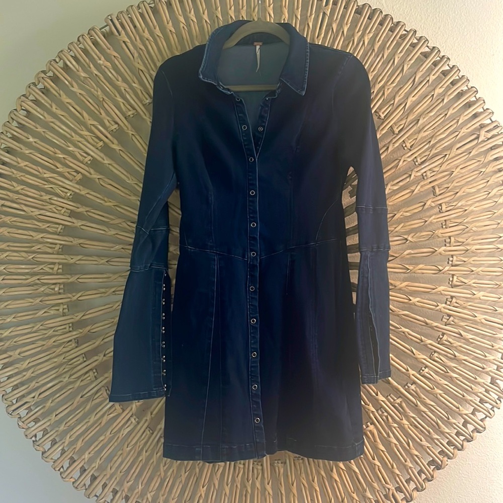 COPY - XS Free People mini dress/tunic/duster Stretchy jean material